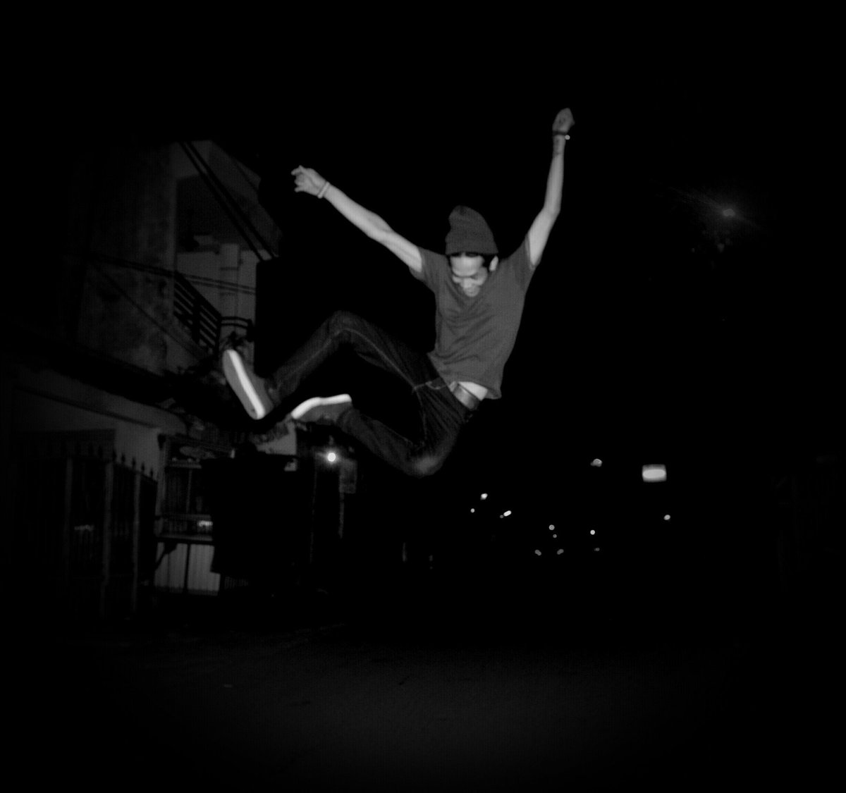 •TIMOTIUS08• tweet media