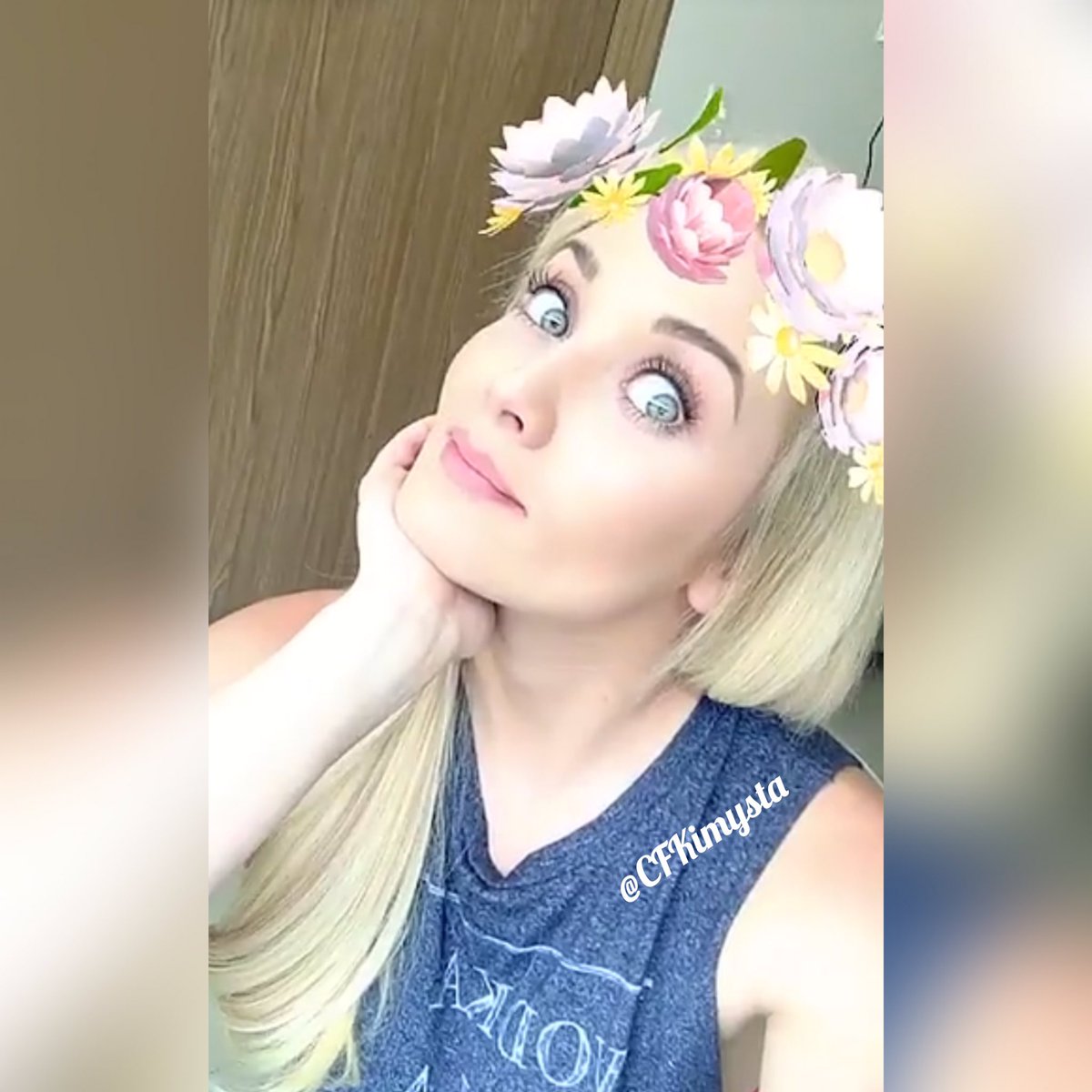 Esos ojos 👀 hermosos que me tienen enamorada!! 😍😍😍😍💕💕💕💕 <a href="/Kimy2Ramos/">Kimberly Dos Ramos</a>