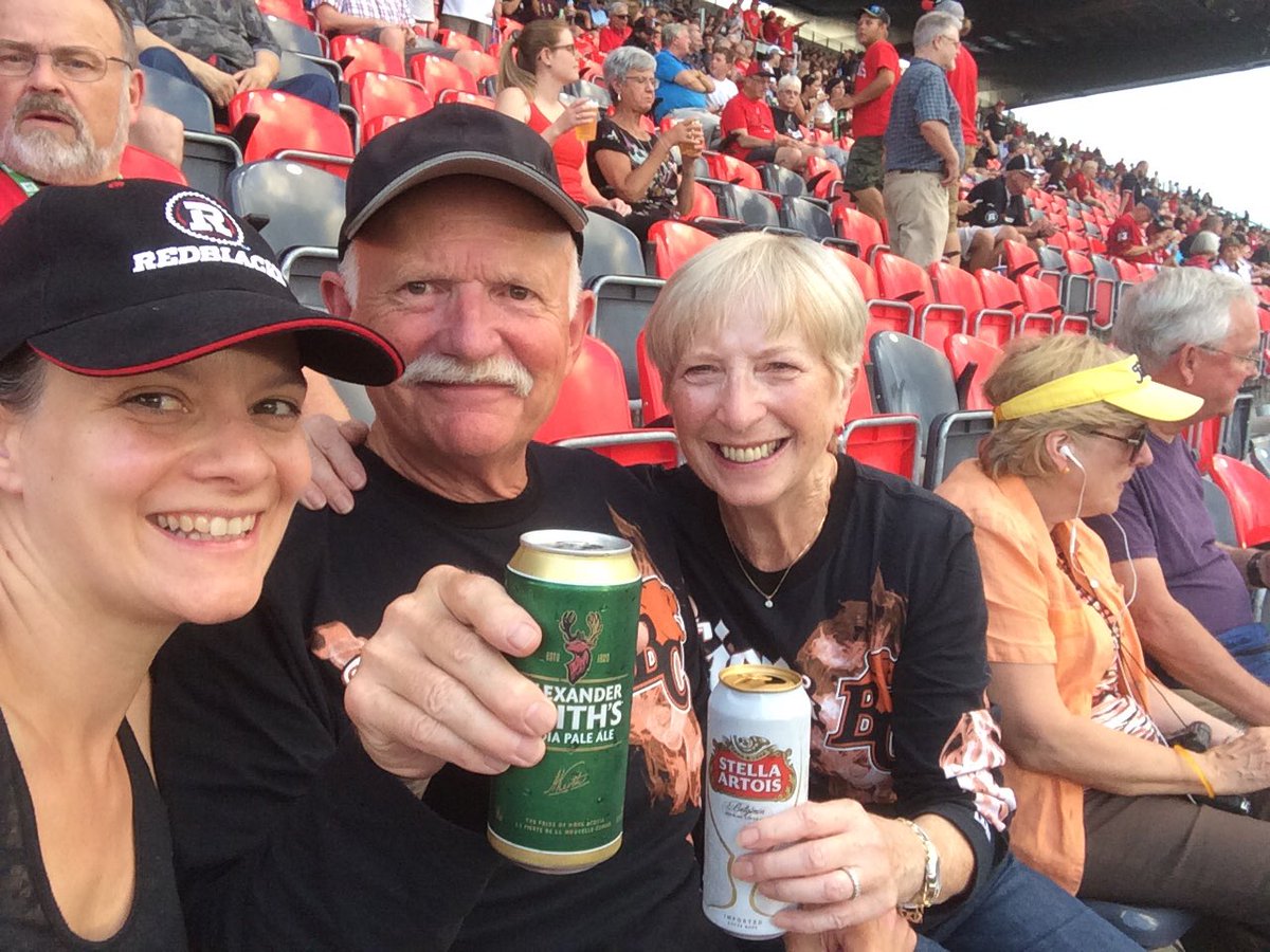 COMM365_Isa's tweet photo. Fun with the Stewarts! @REDBLACKS /Lions game! https://t.co/rxQWNvhhj6
