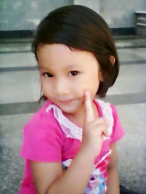 Pagi2 sdh hujannnn....
Ank mmh gk mw sklh...😣😣