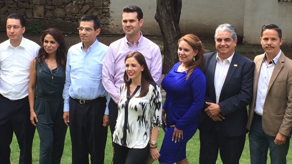 Excelente comida con <a href="/EnriqueJacobR/">Enrique Jacob Rocha</a> Presidente  INADEM <a href="/RNavarreteG/">Ricardo Navarrete G.</a> x la invitación una gran vinculación al sector