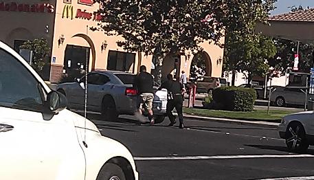 ImeDonato's tweet image. Can you spot one of our @StocktonUnified officer helping out in the community?  #servingandprotecting