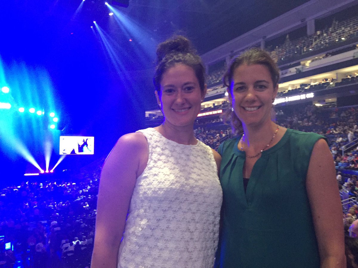 LabbeCatherine's tweet image. #CelineDionQC Nous irons où tu iras!