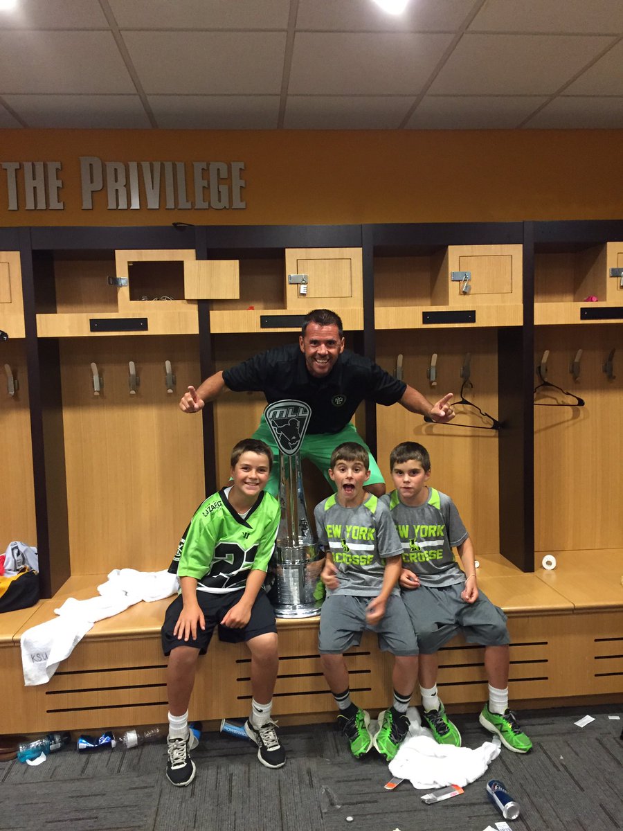 Fired up and honored to sign a contract extension through 2018 w the @LizardsLacrosse Time to get back to the top