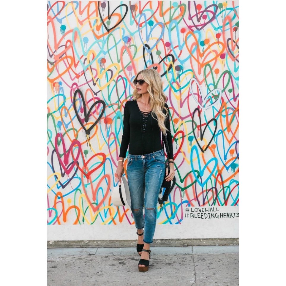 Style inspiration for the weekend ahead courtesy of <a href="/LyndiInTheCity/">Lyndi Kennedy</a> rocking the "Forward" platform!