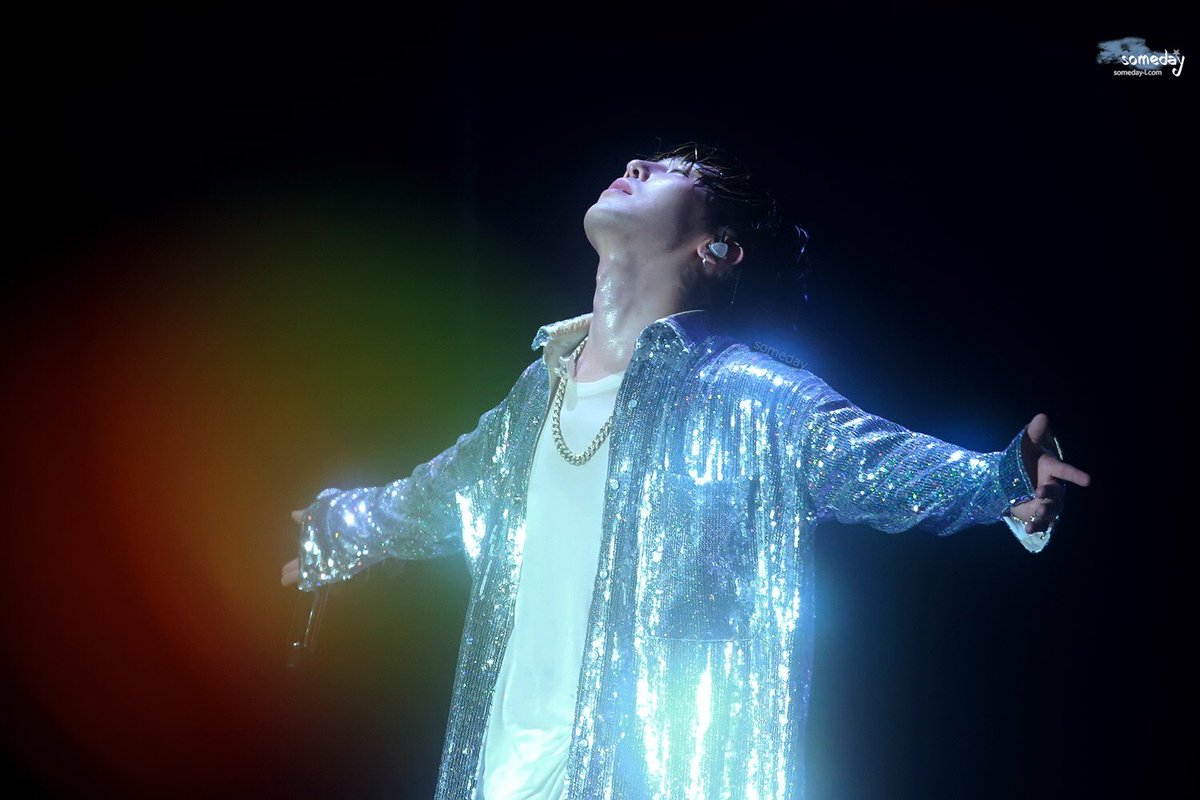liuliu1350's tweet photo. 20160820 HQ 4P 👼🏻💕#bigbang10theconcert #BIGBANG10 
#gdragon 
#0TO10 https://t.co/NhHteElHqJ