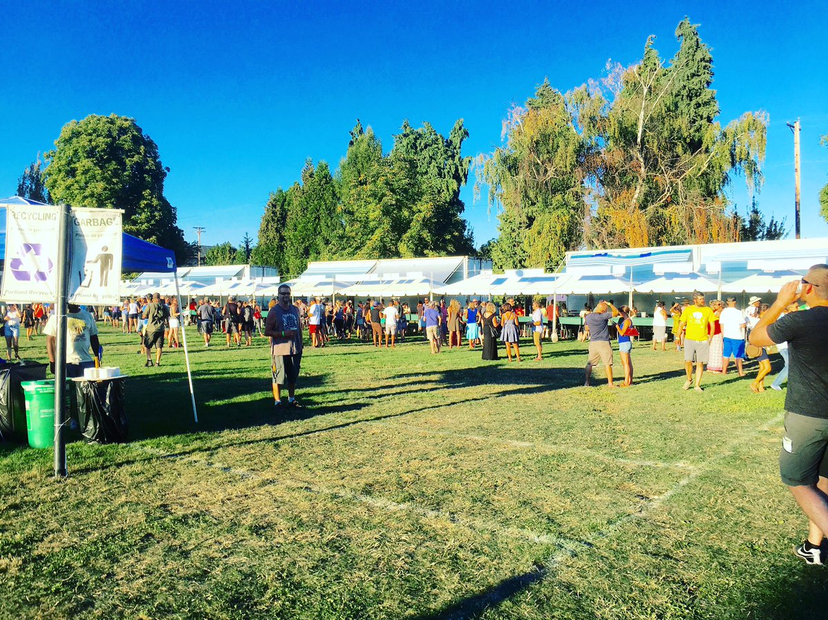 Amazing evening, still 1 1/2 hours left w/lots of great beer &amp; cider. Grab some friends and the kids and a blanket!