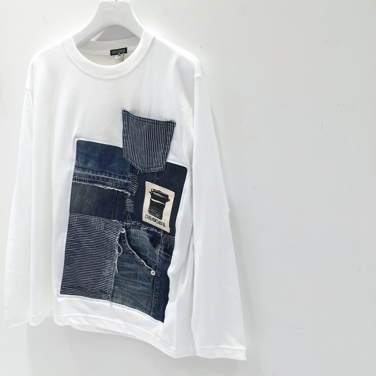 WALL_LABO's tweet image. NEW
入荷後に即完売している
DE:CODE のDENIM Tシャツの長袖と半袖グレーが入荷しました。この時期に嬉しいアイテム。

半袖¥12,000＋TAX
長袖¥12,500＋TAX

@parco_fukuoka