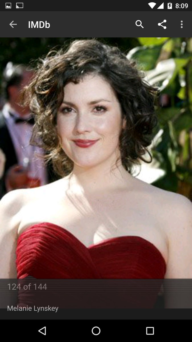 @HARLEYHIDDLES a little. It's the girl from two and a half men