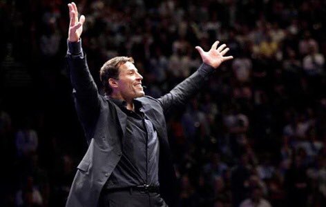 ValaAfshar's tweet image. Trade your expectations for appreciation and your whole world will change. —@TonyRobbins