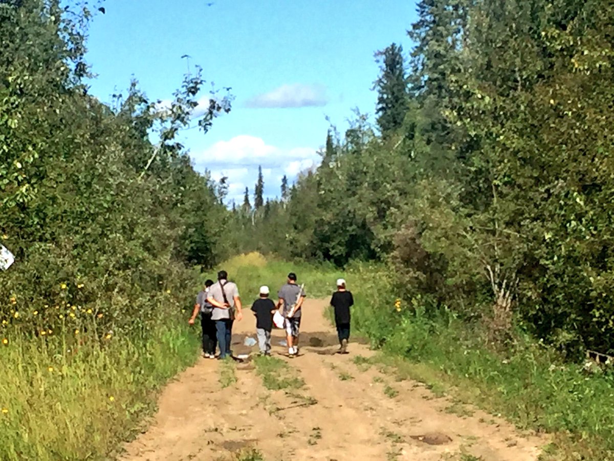 ReneeLomen's tweet photo. Nothing makes me happier than seeing the boys wanting to spend nights on the land #DenePride 💙✊🏽 https://t.co/ihV3QBL5LX