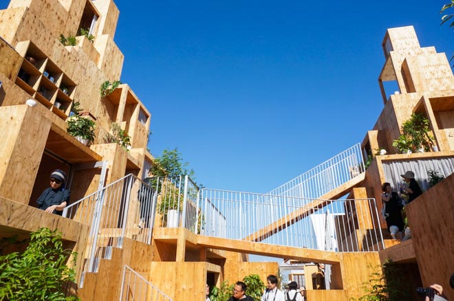 FASHIONSNAP tweet media