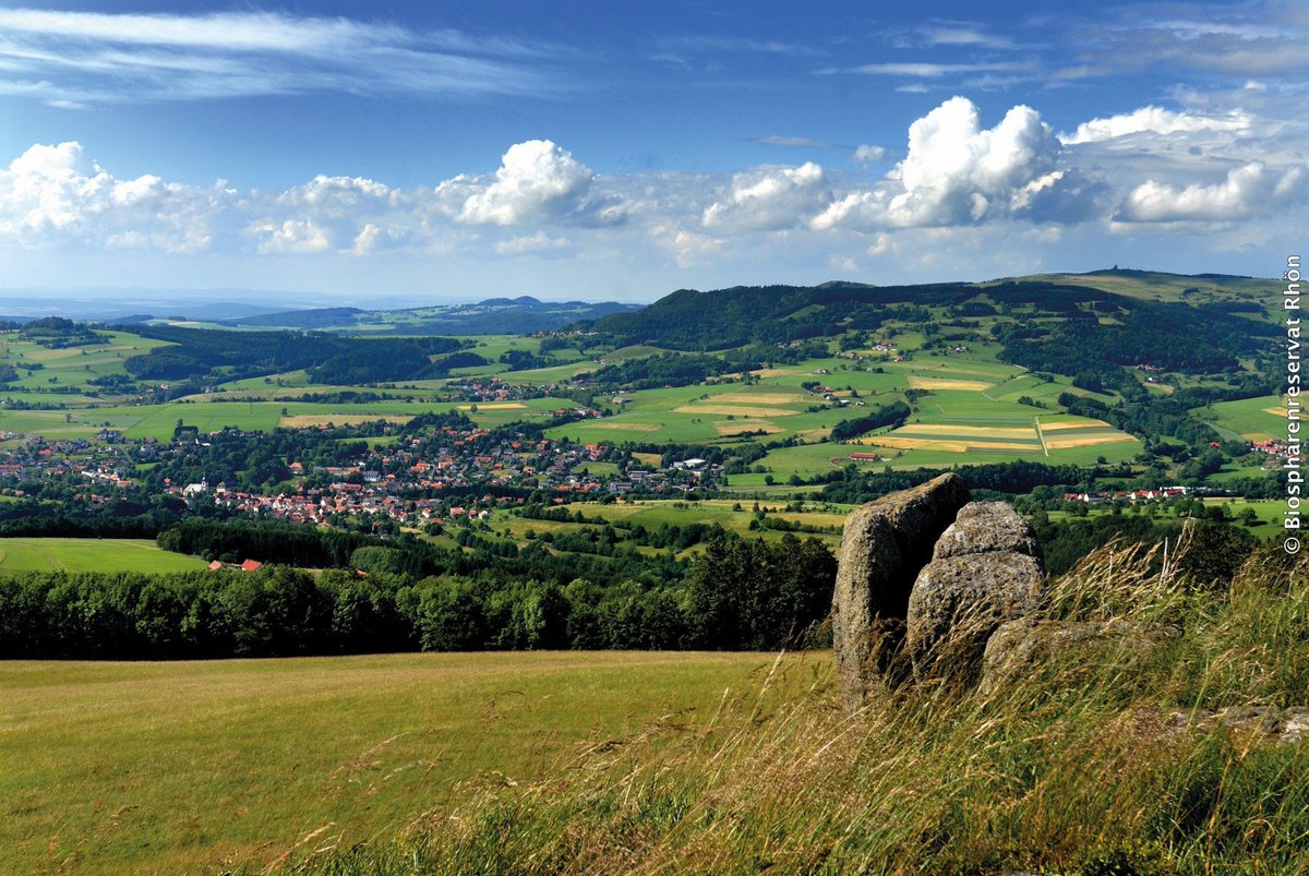 germanytravelNL's tweet photo. Fantastische vergezichten in het biosfeerreservaat Rhön https://t.co/AeT5WSmWgN  #EnjoyGermanNature https://t.co/yFBwwo4eYB