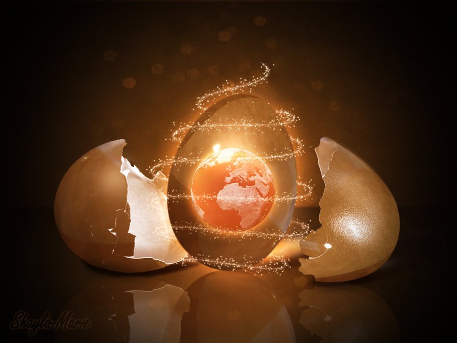 Beautifull Surprise egg! Retweet if you like!