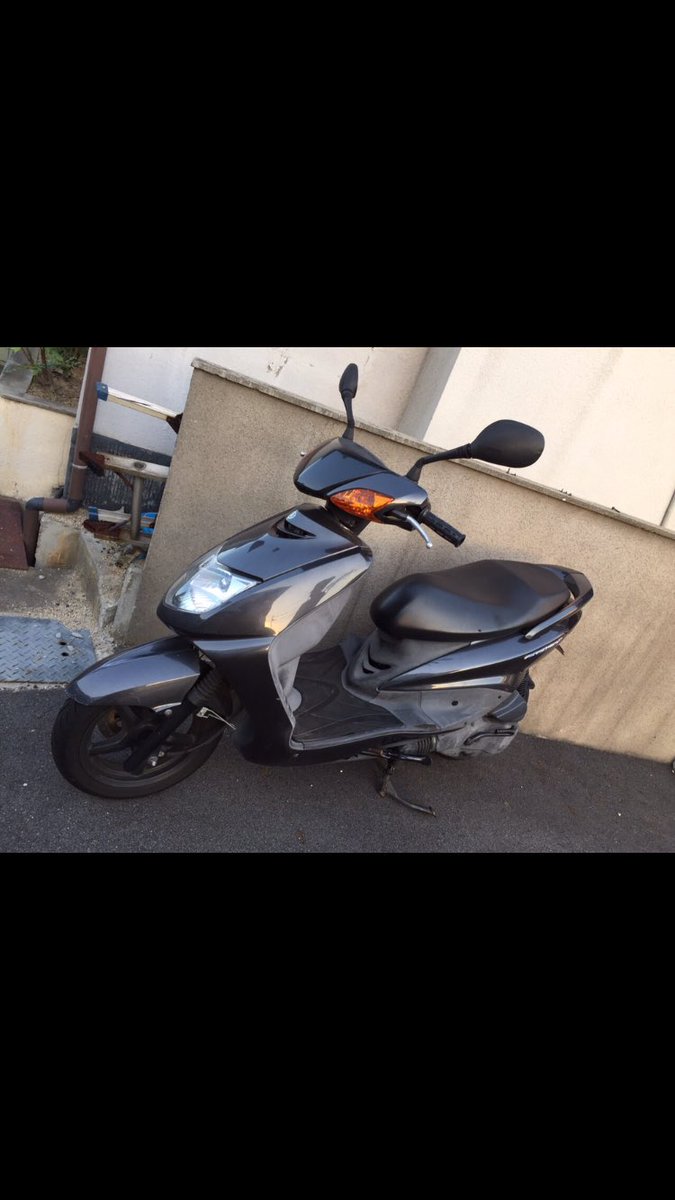 995Gpz's tweet photo. シグナス売ります  
シグナスX売ります
知り合いのバイク屋経由の販売です。
不具合等一切ありません。
書類等も全てあります。バックレスト付けれます。気になる方はDMお願い致します。
小型売ります。アドレス売ります https://t.co/senrdN2dU0