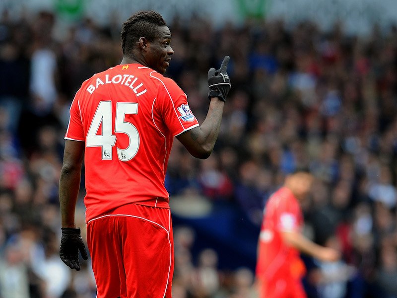 バロテッリのクラブ イタリア代表での背番号は 45 にこだわる理由は 週末世界のfootbool