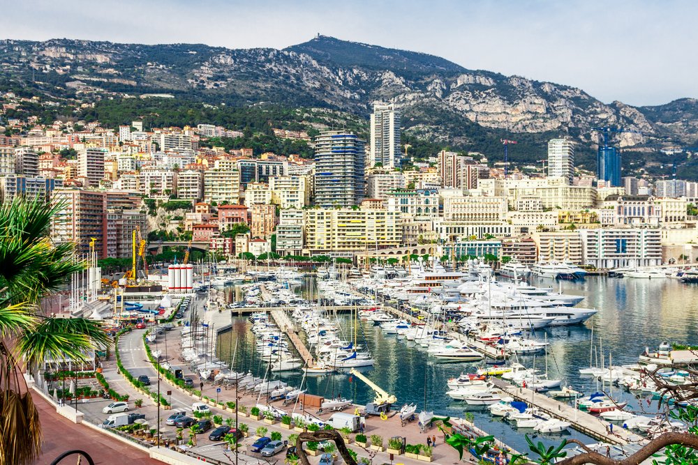 _Sunhex's tweet image. Check out the 10 facts that make #Monaco THE place to live! Number 10 is a deal-breaker ;) : lacosta-properties-monaco.com/en/blog/10-fac…