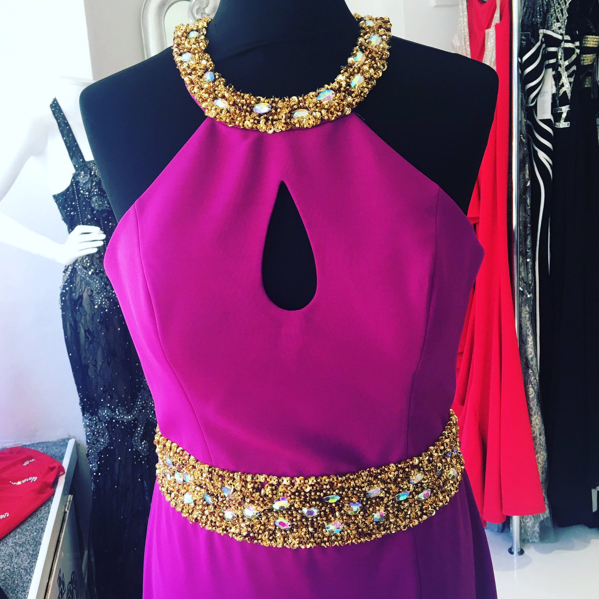 TheDressEmpire's tweet photo. #paymentplanavailable #piamichi #Β£325 size 12 get in touch others available https://t.co/SRtl2pMdJp