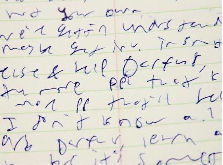 Entretemps_off's tweet image. Quand on va essayer d&apos;écrire après 2 mois sans avoir touché un stylo :