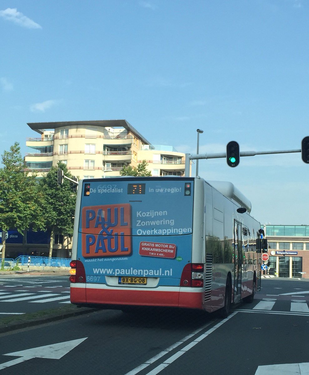 Terug in Heerenveen en wat rijdt er voor me? Mooie <a href="/paulenpaulrdam/">Paul & Paul</a> bus! Paul&amp;Paul nu ook in Noord-Nederland!