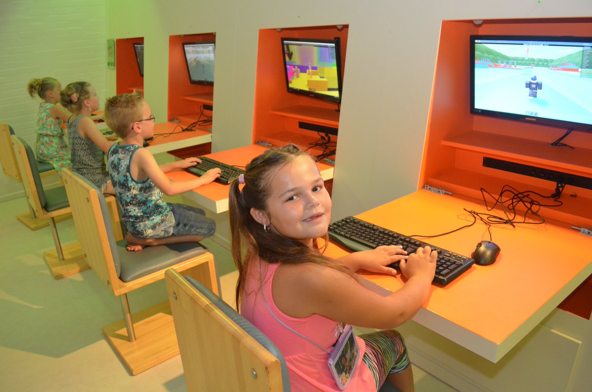 Op laatste vakantiedag kunnen kinderen nog lekker gamen in <a href="/funiefitcentrum/">FUN-IE-FIT</a> €1,00 incl limonade Berlagelaan 2 A'lo