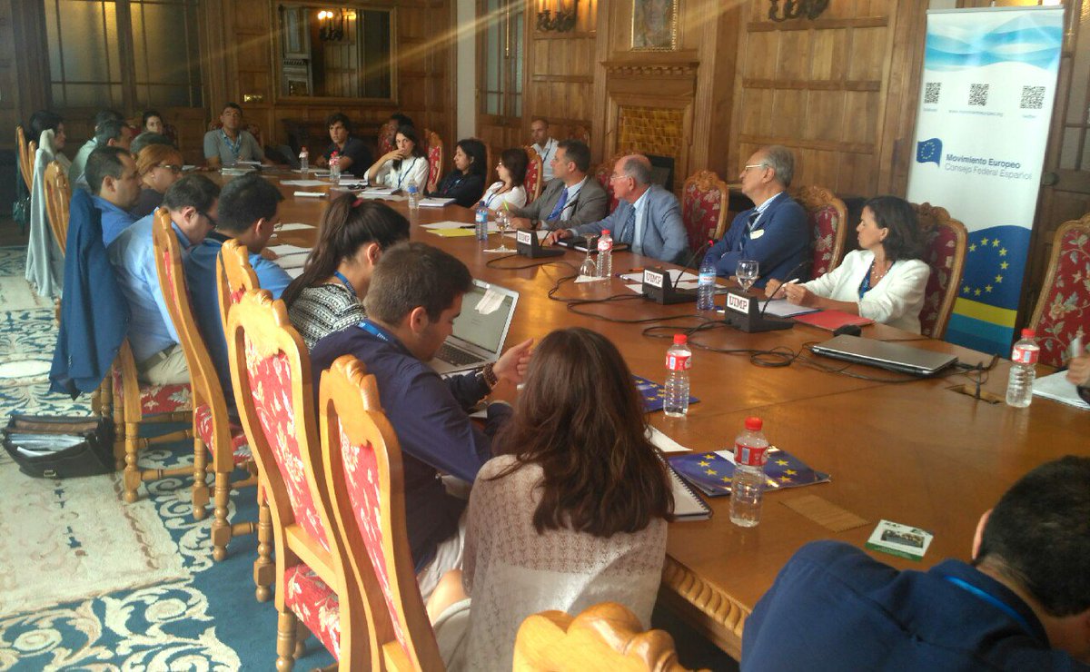 UIMP's tweet image. #TurnoDePreguntas tras la intervención d Romualdo Bermejo sobre operaciones d #GestiónDeCrisis y el uso de la fuerza