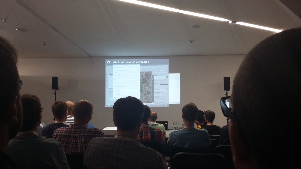 karttalehtinen's tweet photo. Geopackage skills +1 #FOSS4G2016 https://t.co/rIK0V47n7B