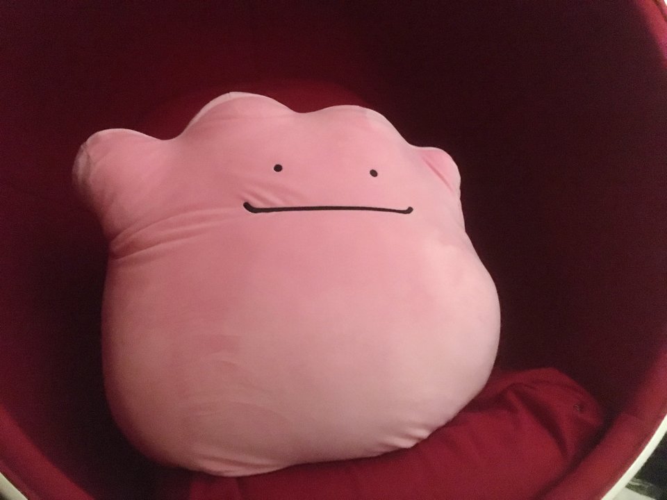 超ビッグサイズもっちりメタモン が想像以上のもっちりで人をダメにしそう Togetter 超ビッグサイズもっちりメタモン が想像以上のもっちりで人をダメにしそう Togetter