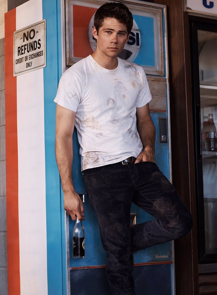 Kenzrayee17's tweet photo. Happy happy 25th birthday to the one and only Dylan O' Brien ❤️😜 #HappyBirthdayDylanOBrien https://t.co/CNTKyUNVaP