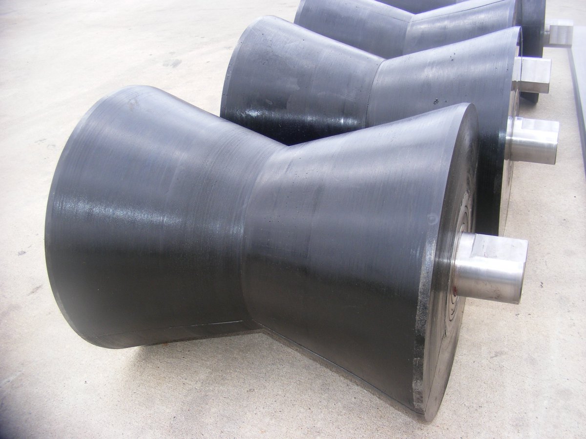 MUIUrethane's tweet image. Another set of #vrollers on there way out today #urethane #HDD #directionaldrilling #pipeline #pipelay