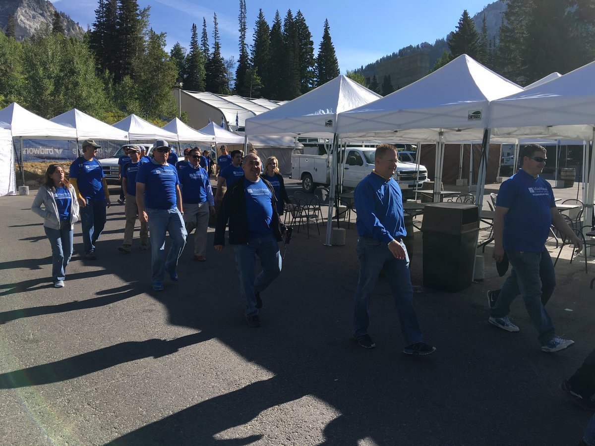 BradyMurrayRODS's tweet photo. @TreeUtah and @MassMutualIMW ready to plant 115 trees! #treeutah https://t.co/dmybLWHeEp