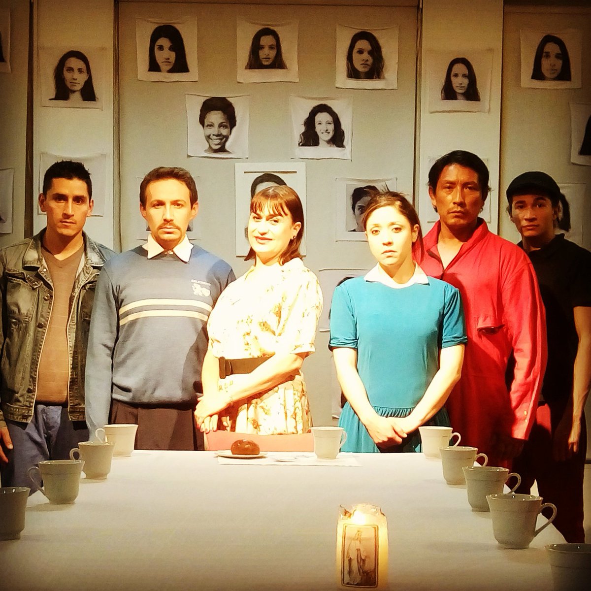 #CAMARGO 7Y30PM #Casadelteatronacional Últimas funciones <a href="/anama_sanchez/">Ana Maria Sáchez</a> <a href="/DianaBelmonteO/">Diana Belmonte</a> <a href="/NelsonCamayo/">Nelson Camayo</a> <a href="/JOHANVE_LAND/">JOHAN VELANDIA</a>