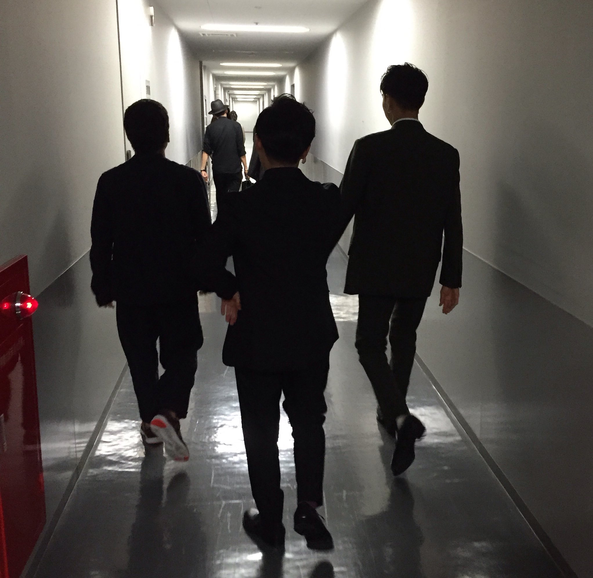 Twitterissa こんなに後ろ姿かっこいい人居るん てくらい翔太くんの後ろ姿かっこいいただ美しい ディアスポリスの試写会の写真撮影の時間近で見た後ろ姿が頭から離れん ただただかっこよかった T Co Gh10vrz6cu Twitter