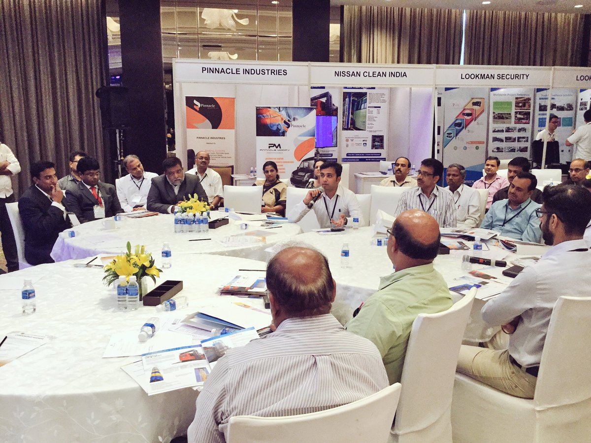 IBCISPL's tweet photo. Round table Networking at #ibci #bdsts #conferences #transportsummit #bangalore BUSINESS EXCELLENCE REDEFINIED https://t.co/XlgeZpVNCp