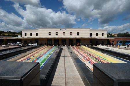 Sitabusit's tweet photo. Stazione di Siena https://t.co/ZSTxSAPIGd https://t.co/zRHJCuxDPl
