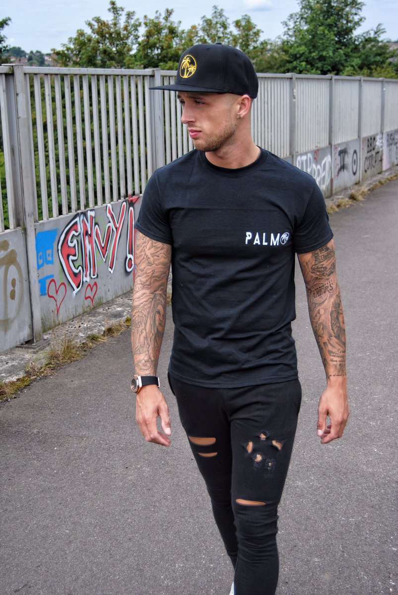 PalmApparel_'s tweet photo. #PalmApparel 30% OFF SALE!!! Just use discount code "SALE30" 🌴🌴 https://t.co/PQ0H391RMe