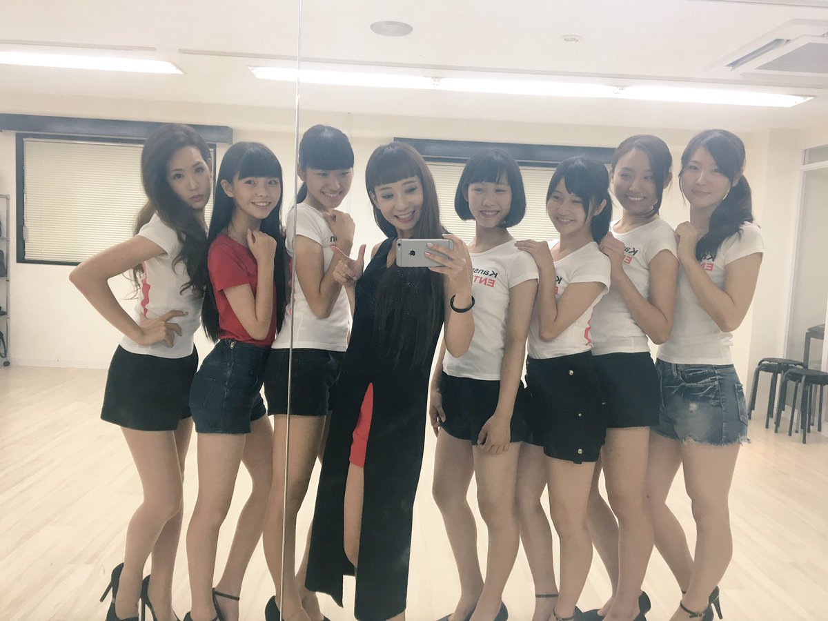 mana_high's tweet image. 明日から二日間‼︎
関西コレクション2016a/w
#KCE大阪校 にてオーディションだー！！🔥
みんなファイトっ‼️

#KCE広島校
#関西コレクション