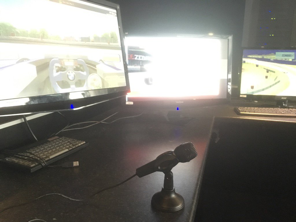 Race Control to Race Pod comms now installed! Driver instructions and race commentary direct to your headset! Cool!