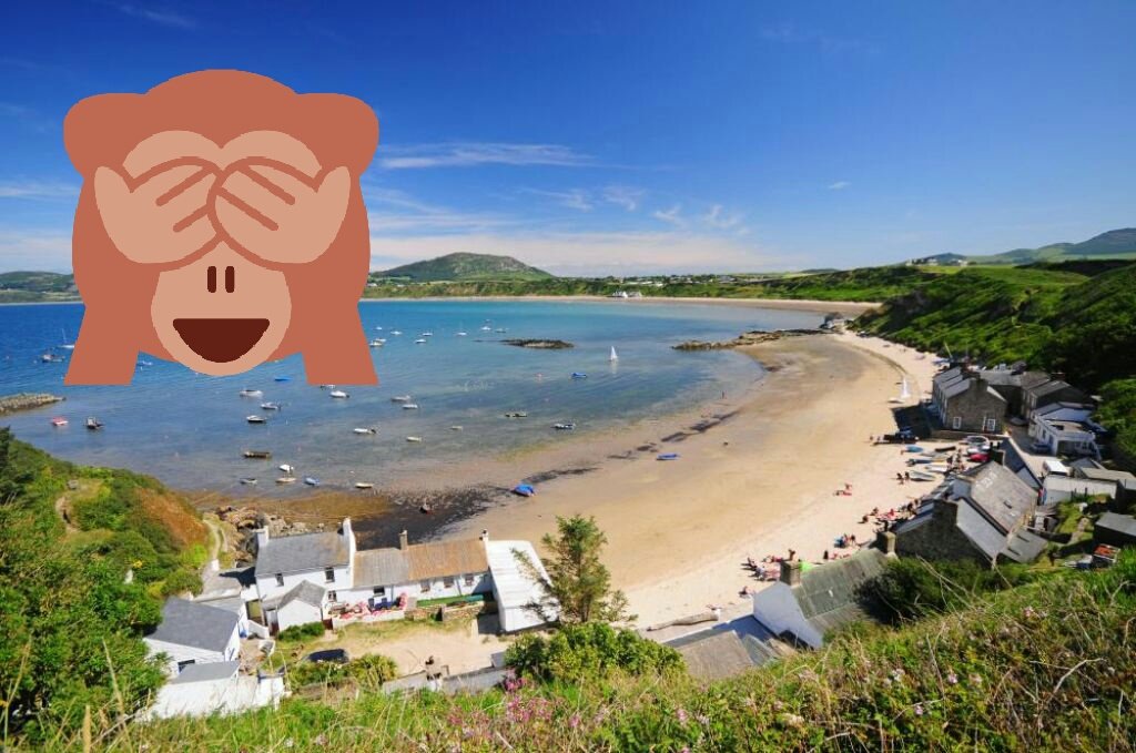 Mandyefcwales's tweet photo. Hope your ready for our Beach PARTY @dazbcfcwales @Lippyluc89 @Mozzlin #reggaeweekend https://t.co/RN0Iyb7dvU