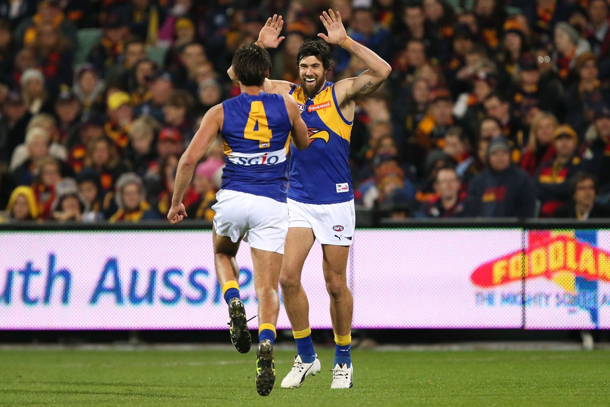 WestCoastEagles's tweet photo. Full Time: EAGLES WIN!!!

🐤  100 🐦  71 

#AFLCrowsEagles https://t.co/Jif0ctdxcB