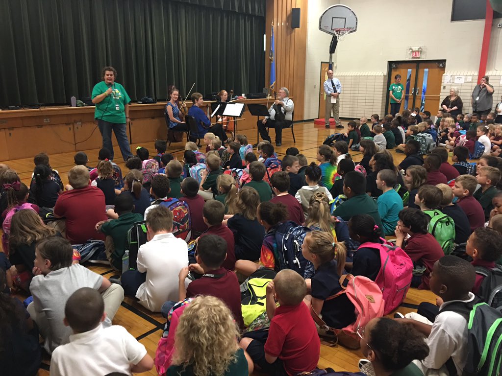 PHElementary's tweet photo. Rise and shine with the Signature Quartet @PHElementary #successTPS #TeamTulsa #AllIn https://t.co/VIO33wRt0F