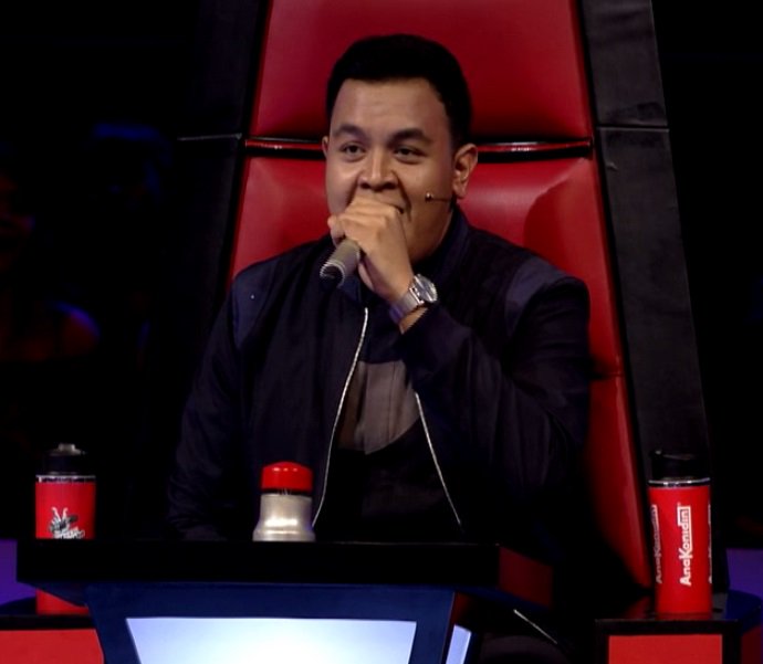 Asiiiiik Bintang juga berhasil duet bareng coach <a href="/tulusm/">Tulus</a> ! #GlobaltvBlindAudition1