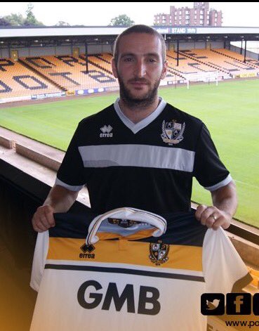Never thought I'd see the day😀 good luck @BeswicksSports #MartinPaterson signing for @OfficialPVFC #teambeswicks