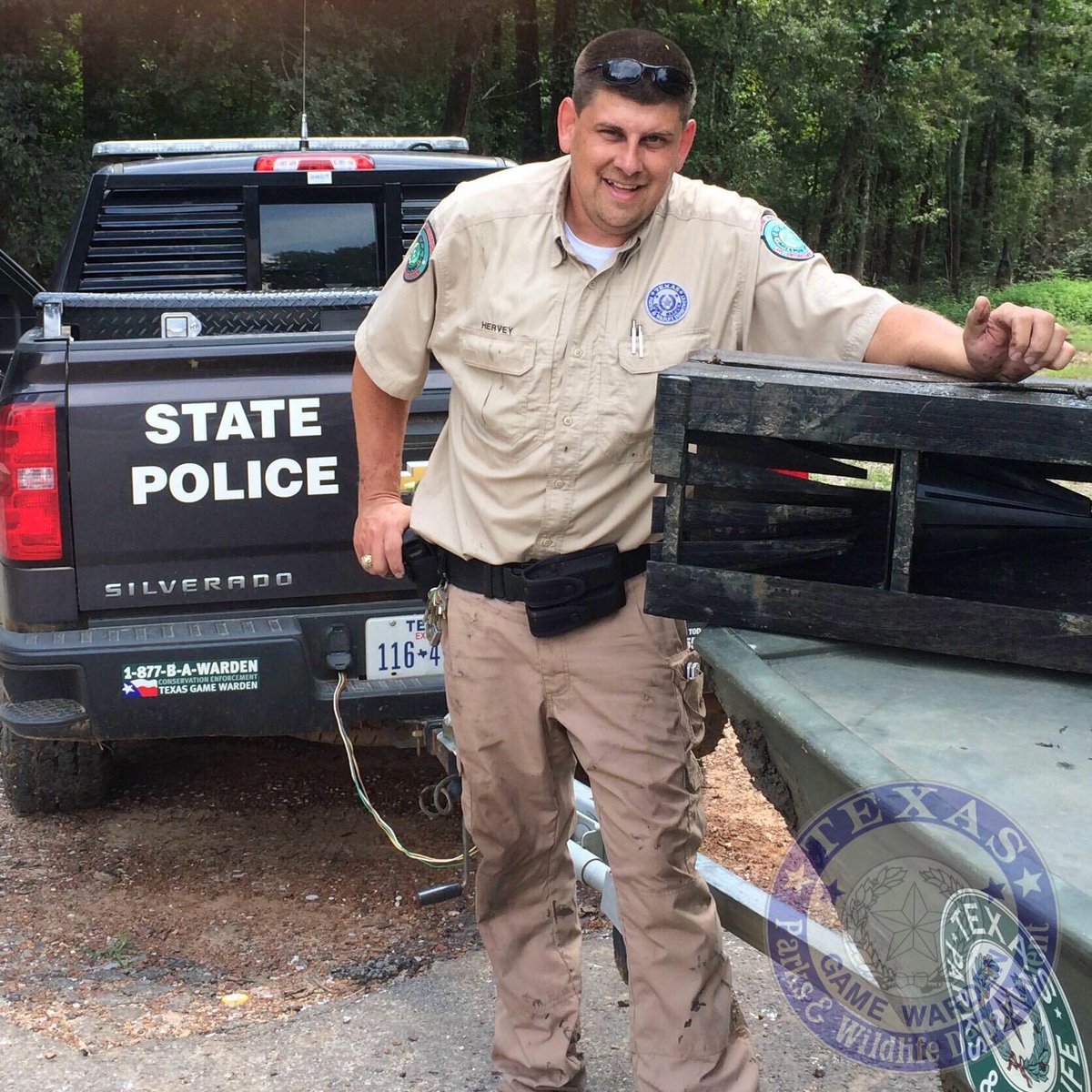 Texas Game Warden on X: Unusual old-school wooden slat trap used to  illegally catch catfish is recovered from Sulphur River. Great job!   / X