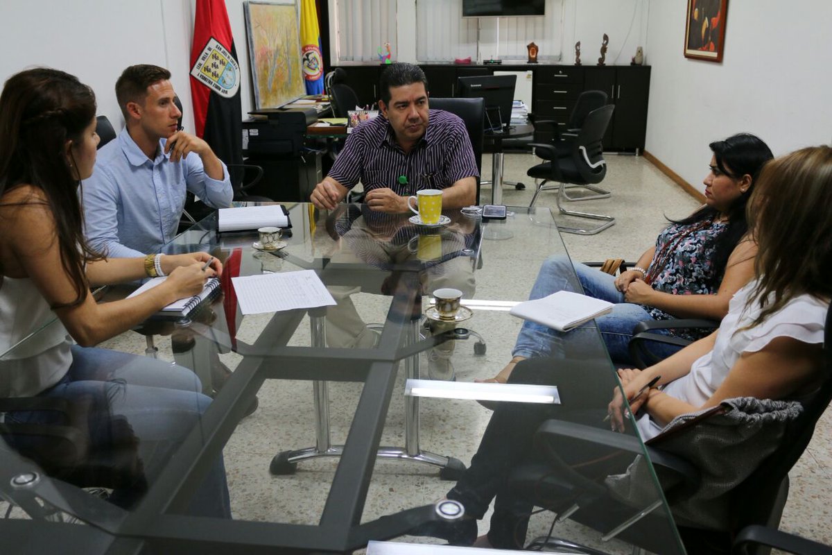 personcucuta's tweet photo. @personcucuta atendió a GlobalCommunities con el fin de exponer  necesidades de la Personería en atención a víctimas https://t.co/HKa7kqi46R