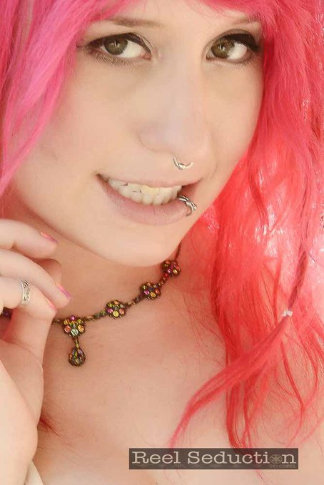 This coming Monday https://t.co/1IHEO0GwnD will be going live with @infiltrateproxy You NEED this! https://t<a href="/tag/hotdamn"class="tags"><span>#hotdamn</span></a><a href="/tag/greatnight"class="tags"><span>#greatnight</span></a><a href="/tag/reelseduction"class="tags"><span>#reelseduction</span></a>