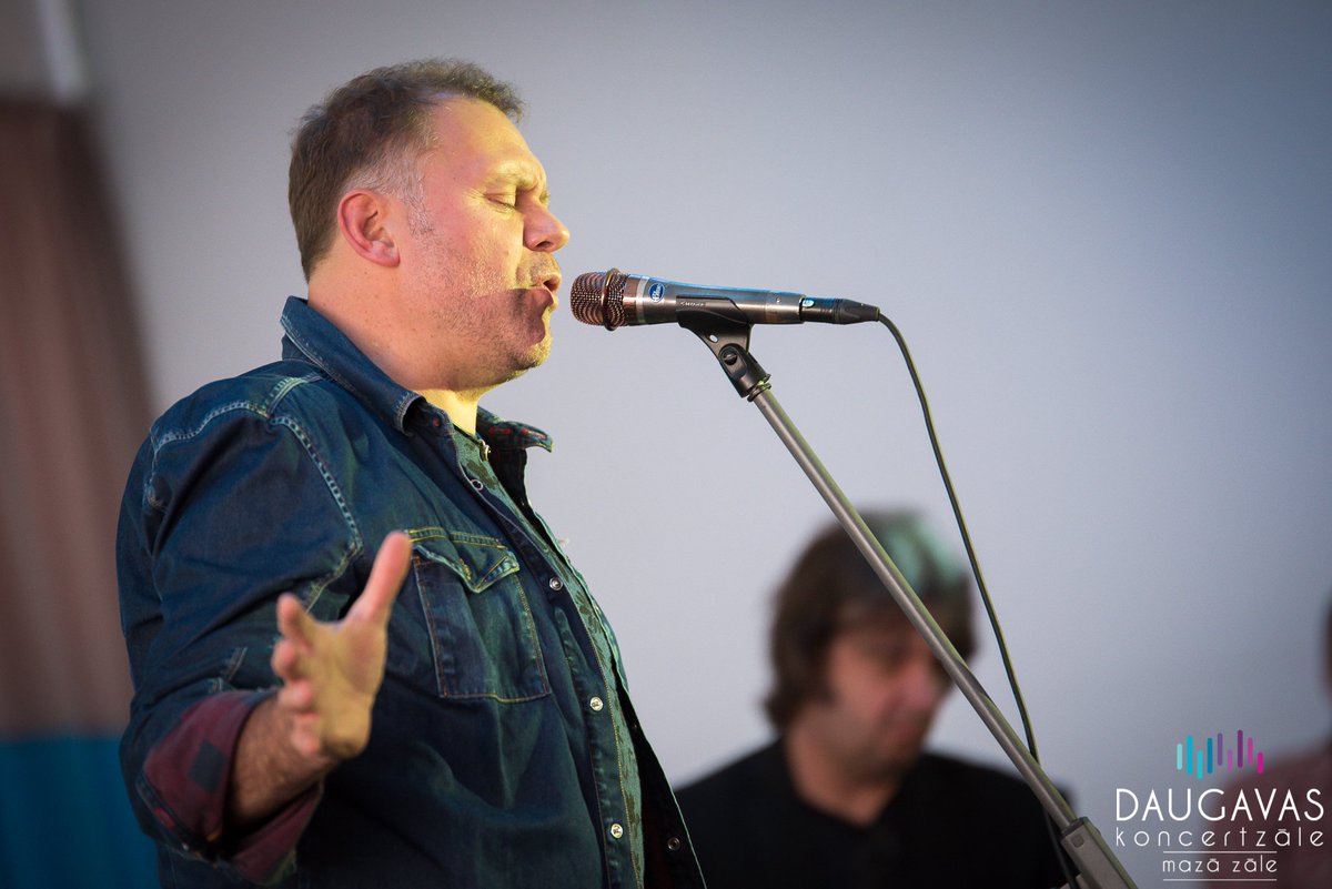 FOTO no vakardienas <a href="/Igomm/">Igo /Rodrigo Fomins/</a> koncerta "Vēstule" pieejamas šeit: facebook.com/DaugavasKoncer… un draugiem.lv/daugavaskoncer…