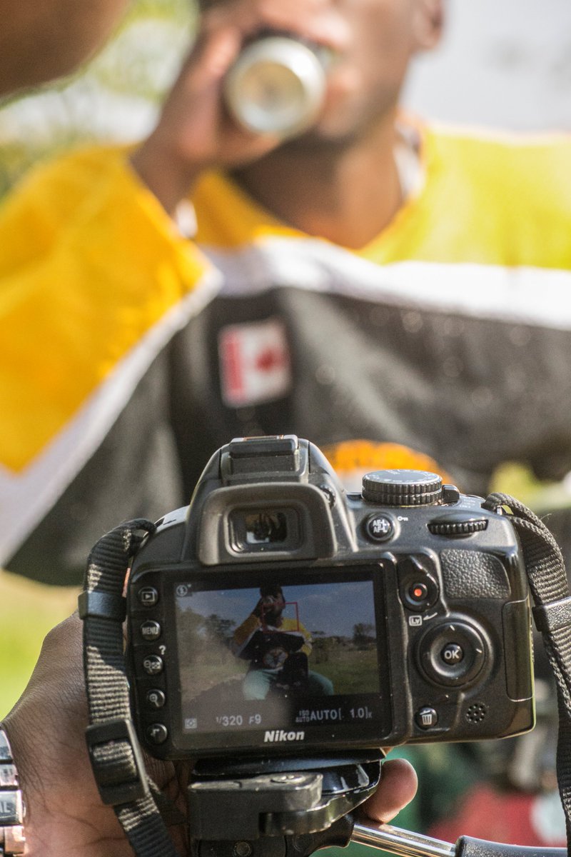 CREAM_Visuals's tweet image. Who said Fridays are days to chilla? If you love what you do, everyday is a working day :) #WORK #WORK #WORK_ BHTC