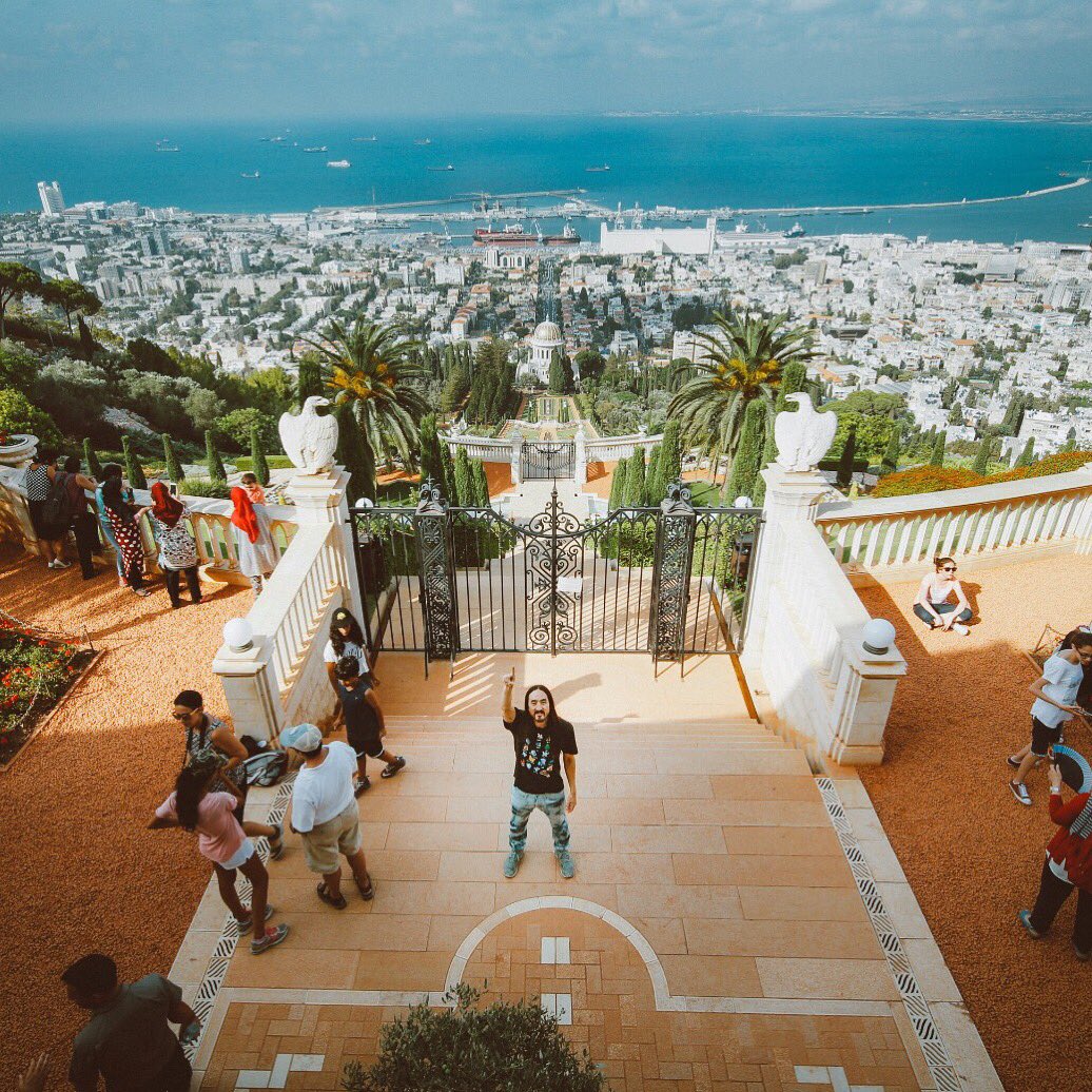 Tourist Mode. Baha'i Gardens. #Israel https://t.co/31Lpn8Dyuf