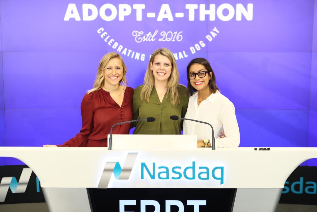 Nasdaq Closing Bell : Freshpet rings Nasdaq Closing Bell celebration NationalDogDay FRPT ...